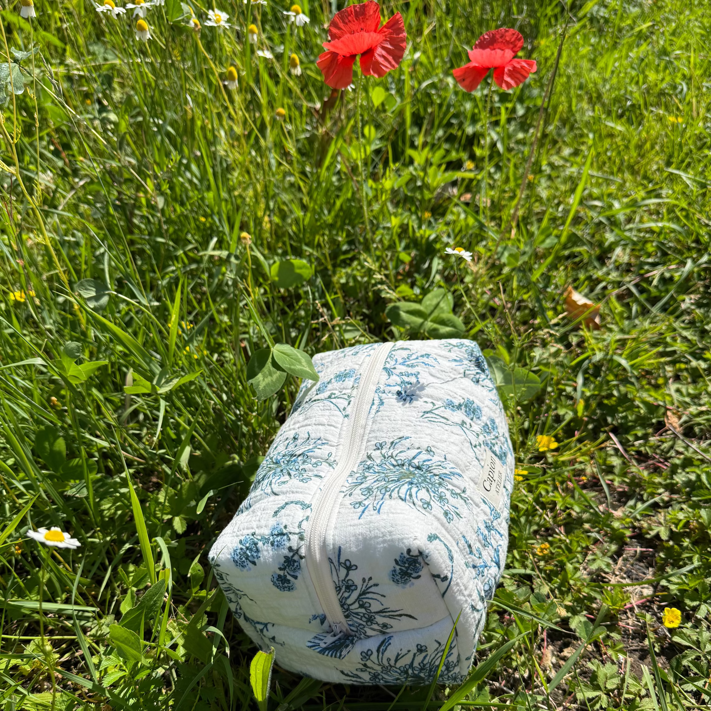 Aiya - Makeup Bag